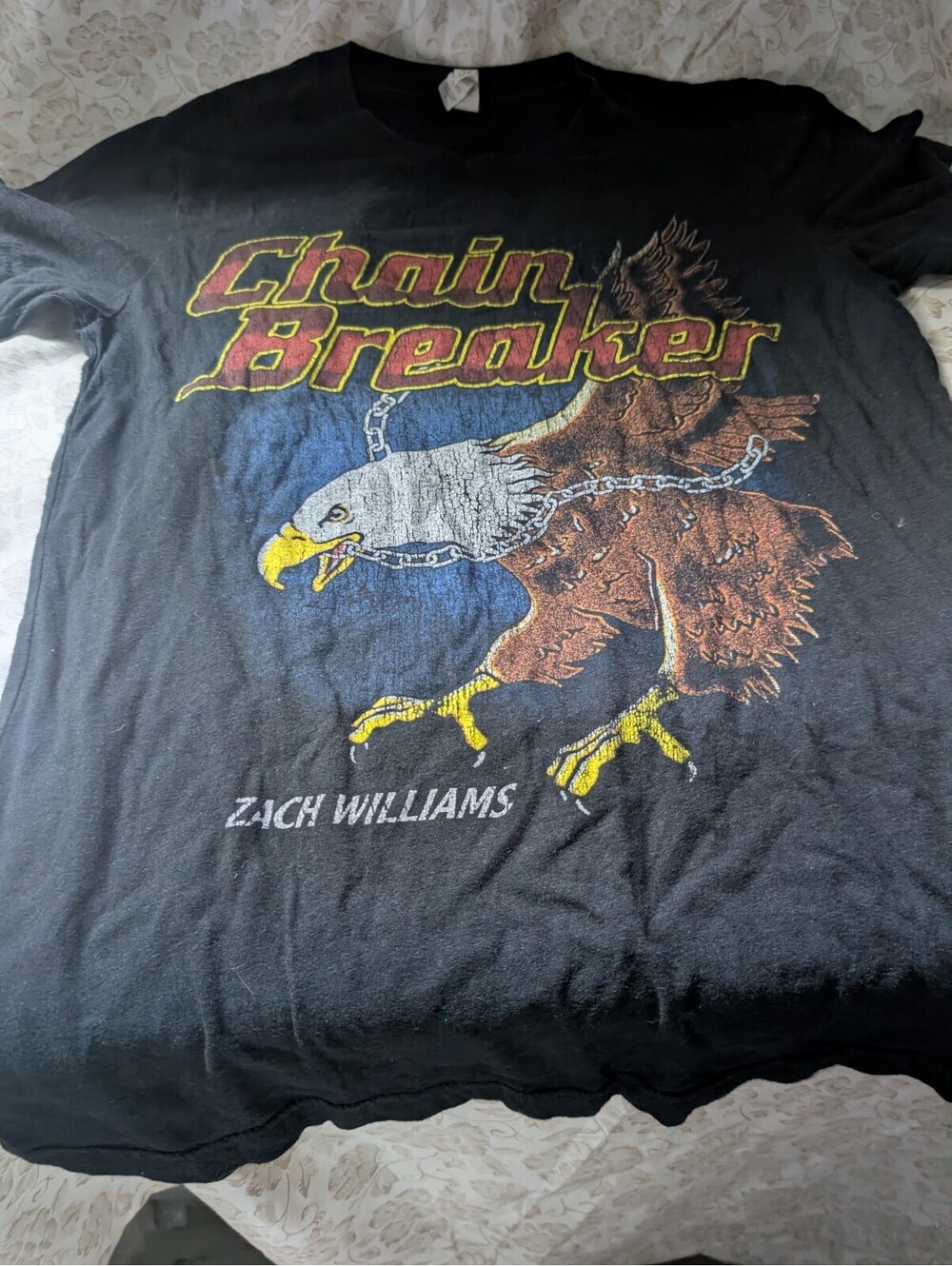 Chain Breaker Zach Williams Graphic T-Shirt, Size Small